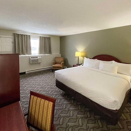 Rodeway Inn Sudbury Esterno foto