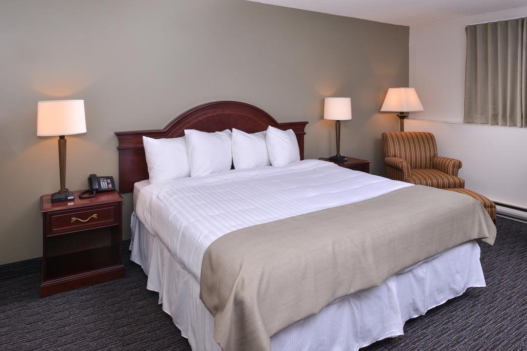 Rodeway Inn Sudbury Esterno foto
